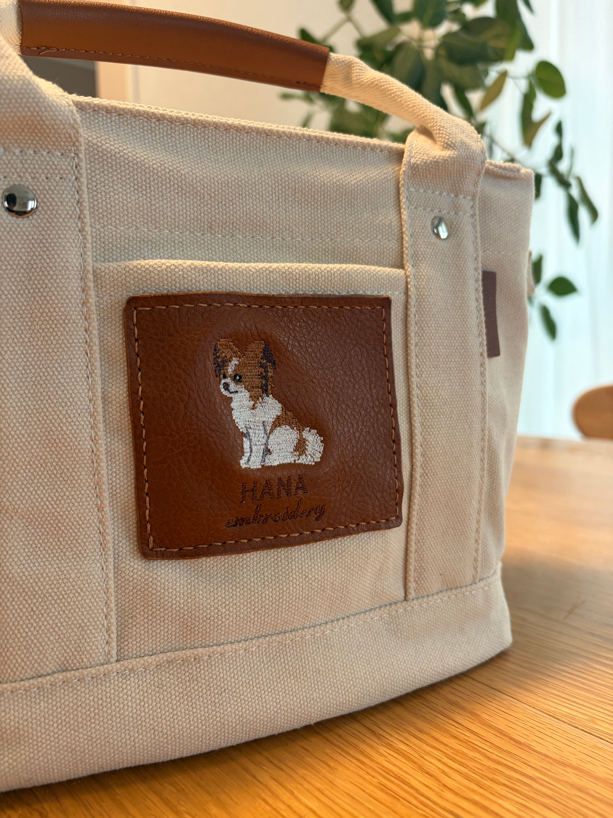 HANA Buddy Tote (パピヨン)