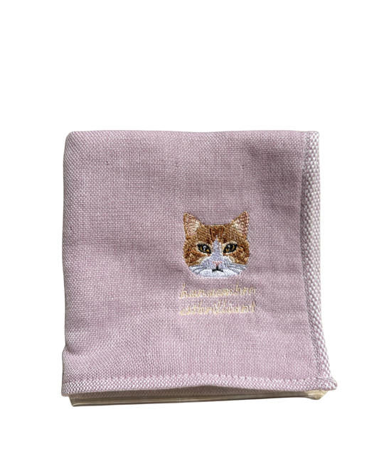 茶トラ猫の刺繡ハンカチ