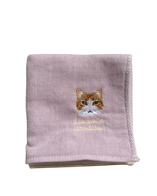 茶トラ猫の刺繡ハンカチ
