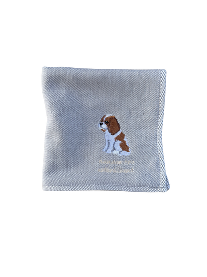 キャバリア《おすわり》の刺繡ハンカチ
