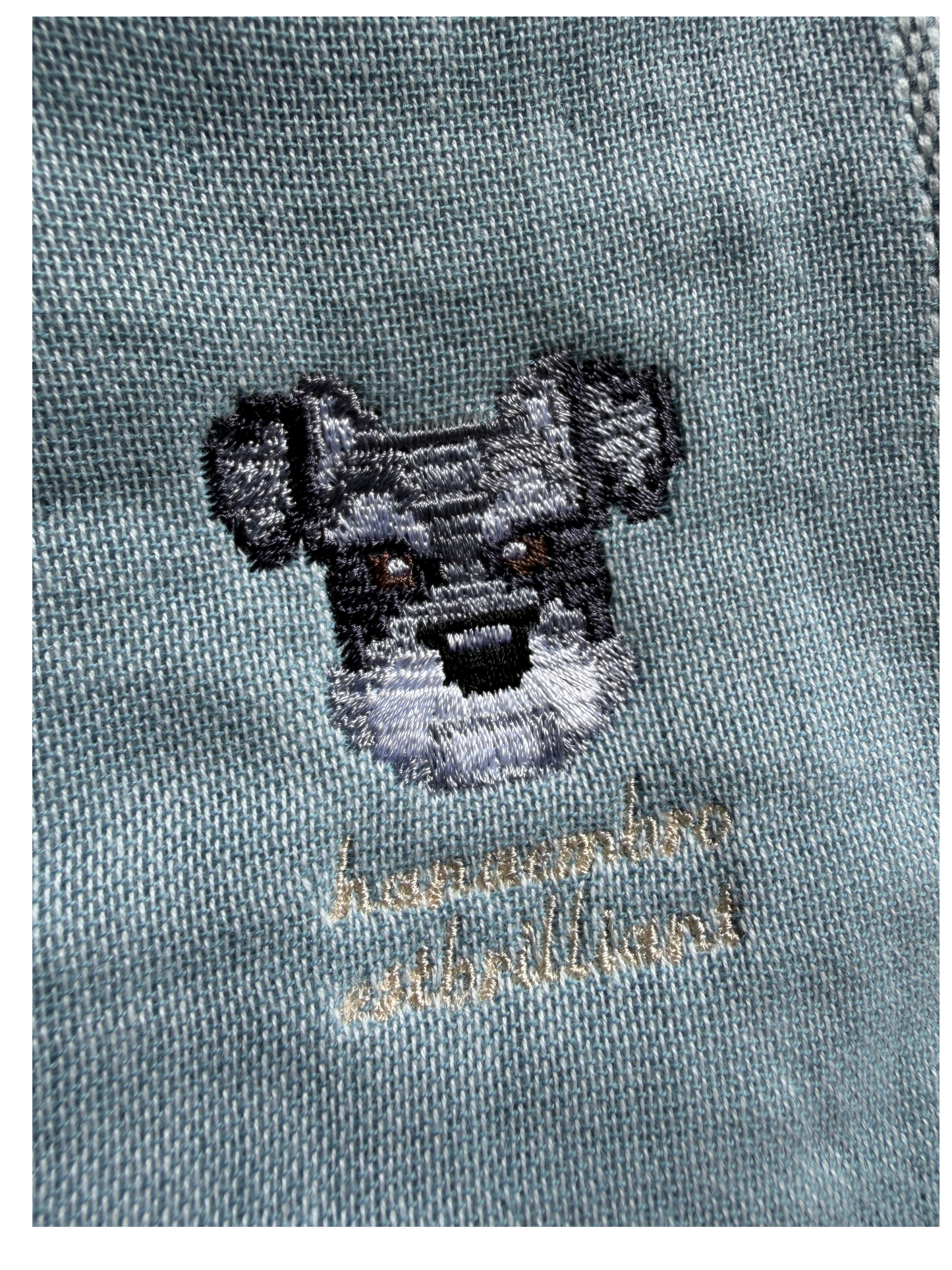 シュナウザーの刺繡ハンカチ