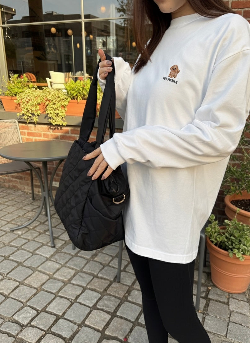 トイプードルのワンポイント刺繡ロングTシャツ (レッド)