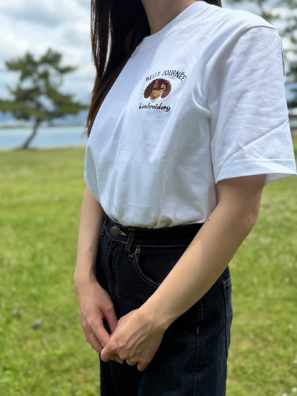 ダックスフンドの刺繡Tシャツ