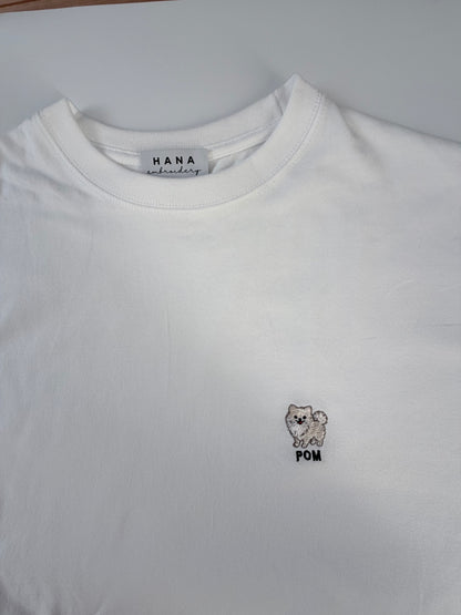 ポメラニアンのワンポイント刺繡ロングTシャツ(ホワイト)