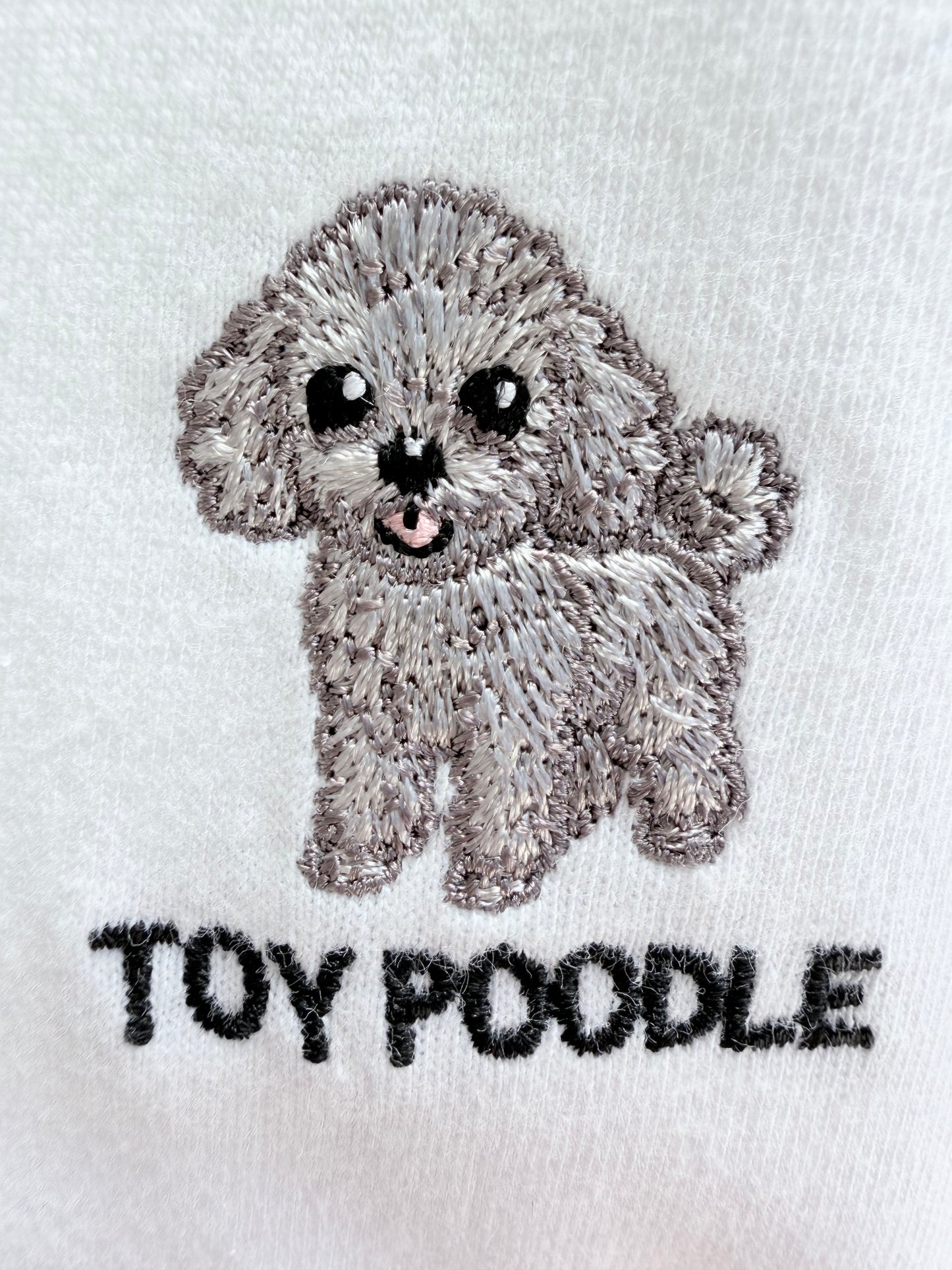 トイプードルのワンポイント刺繡ロングTシャツ(シルバー)