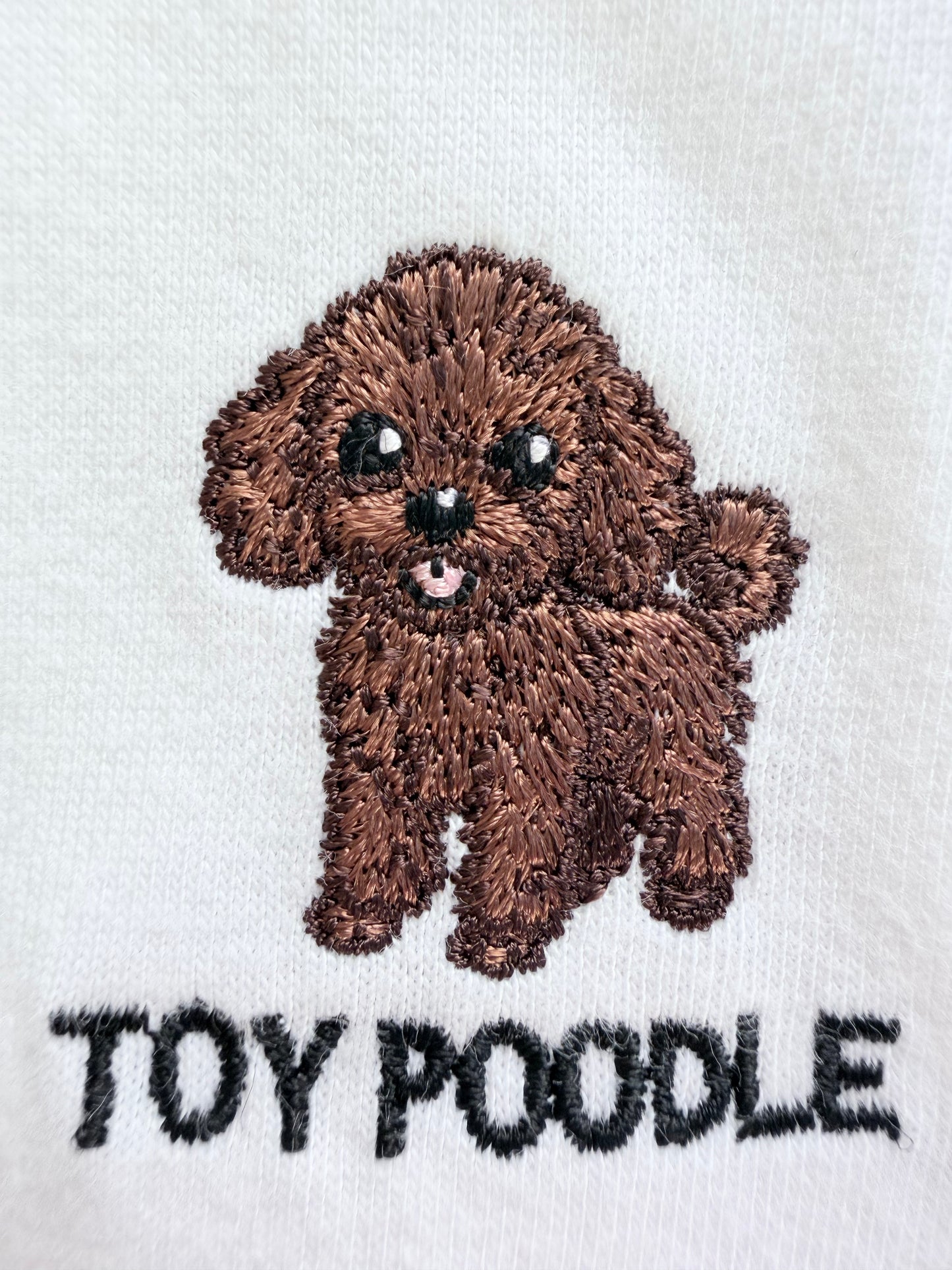 トイプードルのワンポイント刺繡ロングTシャツ (ブラウン)