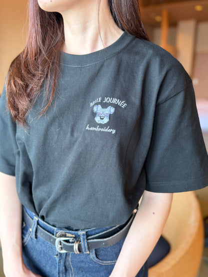 シュナウザーの刺繡Tシャツ