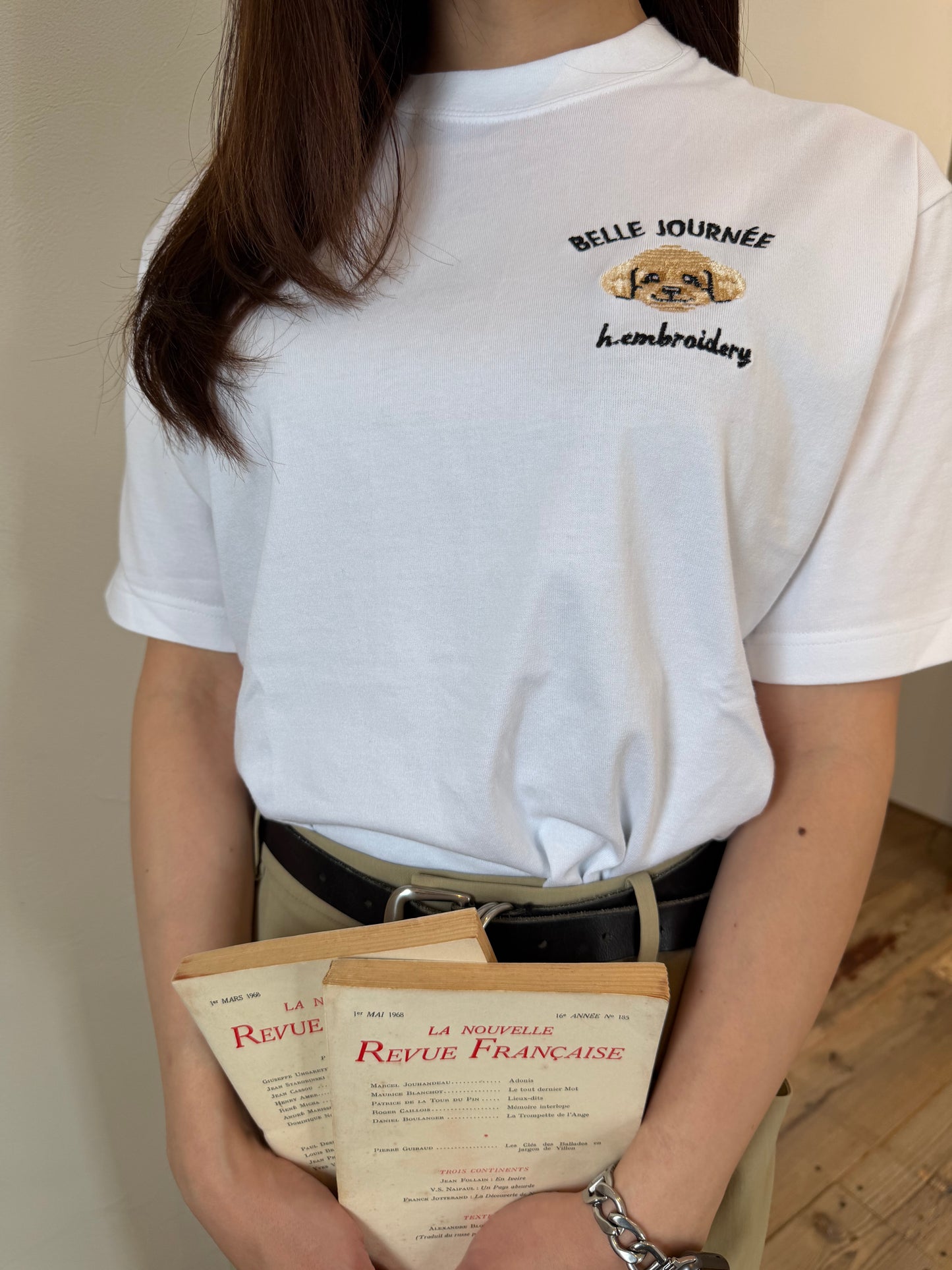 トイプードルの刺繡Tシャツ
