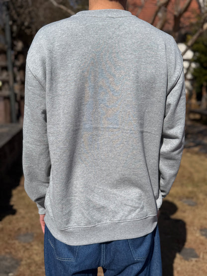 春の木漏れ日を追いかけて(馬の刺繡スウェット)