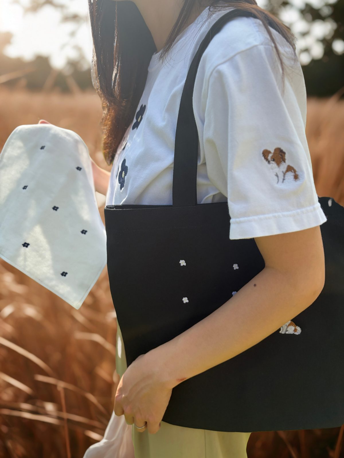 Bloom ハンカチ 着用イメージ